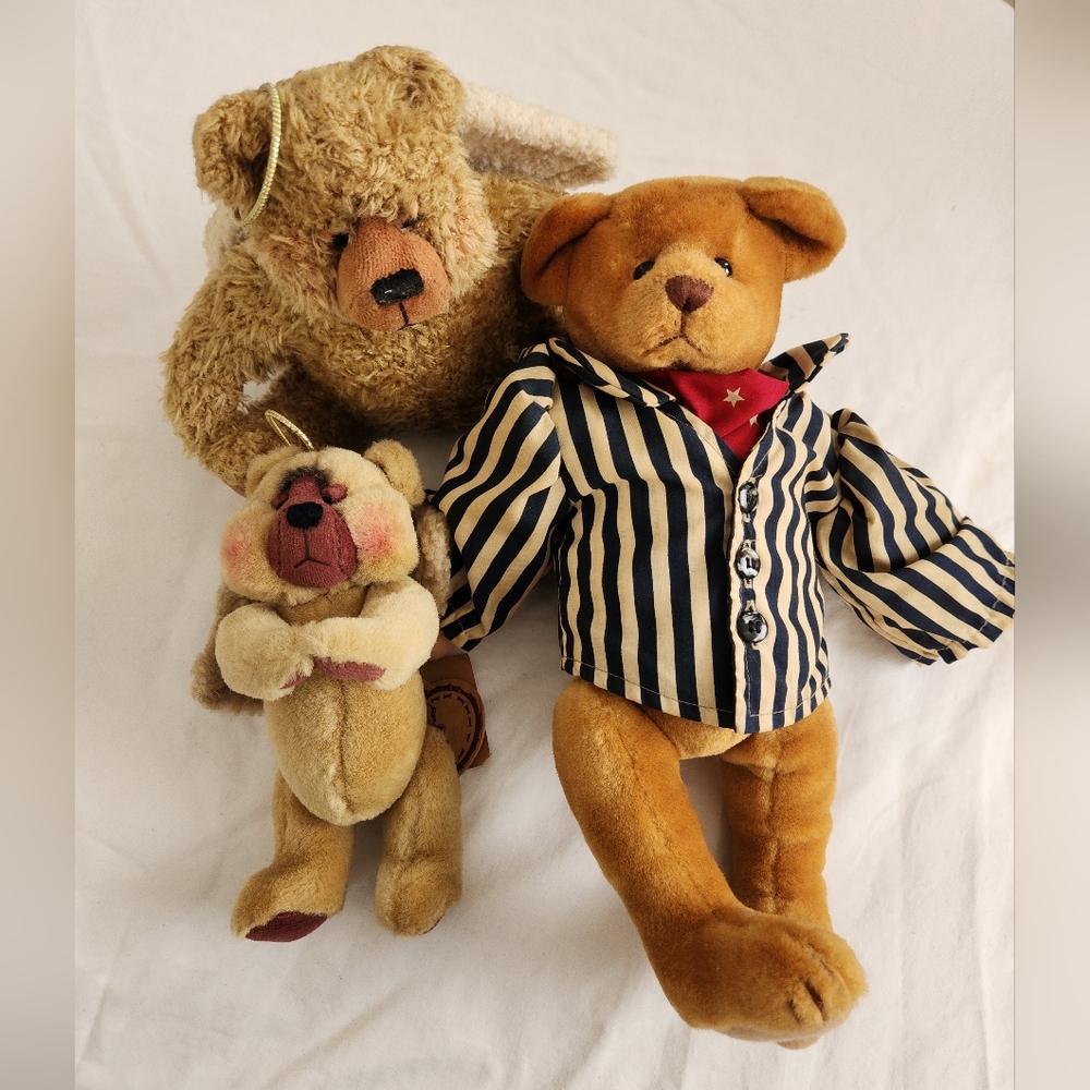 Bundle 3 Vintage Plush Teddy Bear Heartfelt Ganz